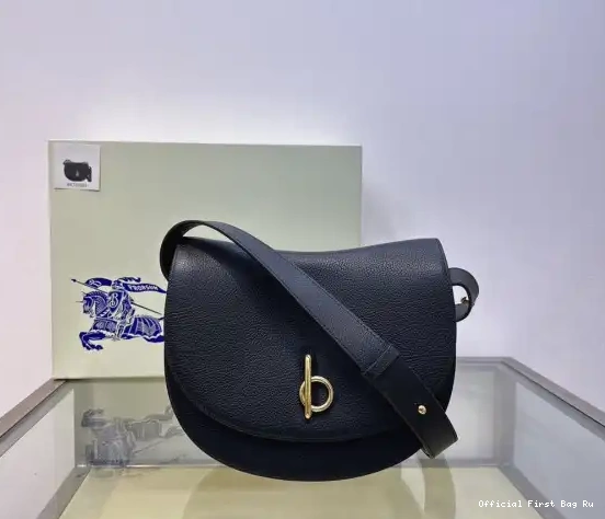 Official First Bag Ru Horse Burberry Bag Medium Rocking 0508